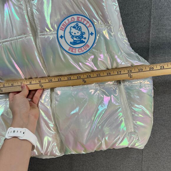 Hello Kitty Snow Angel Cropped Puffer Vest Size XL - Picture 6 of 16